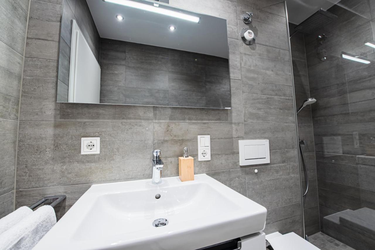 Industrie Stil Apartment Unweit Vom See Losheim Exterior photo