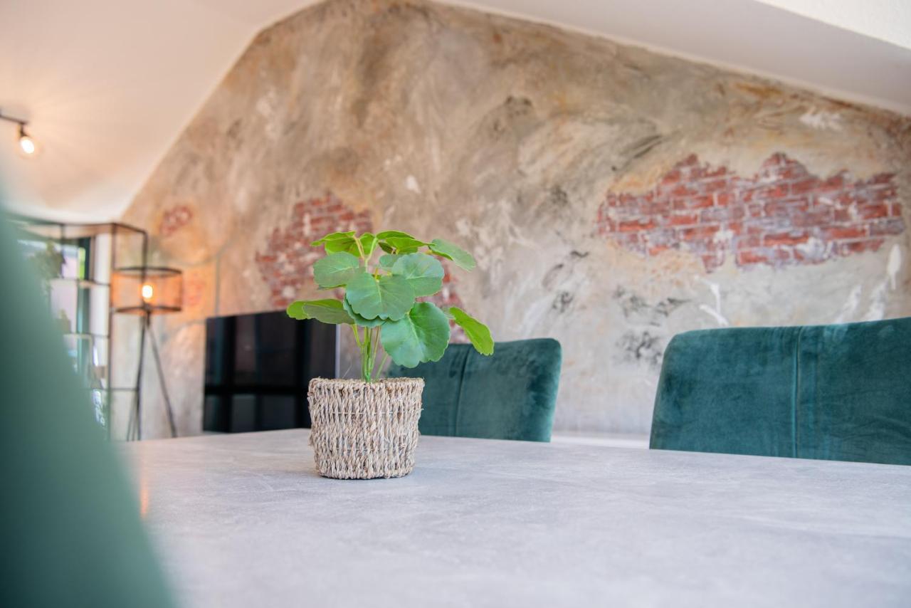 Industrie Stil Apartment Unweit Vom See Losheim Exterior photo